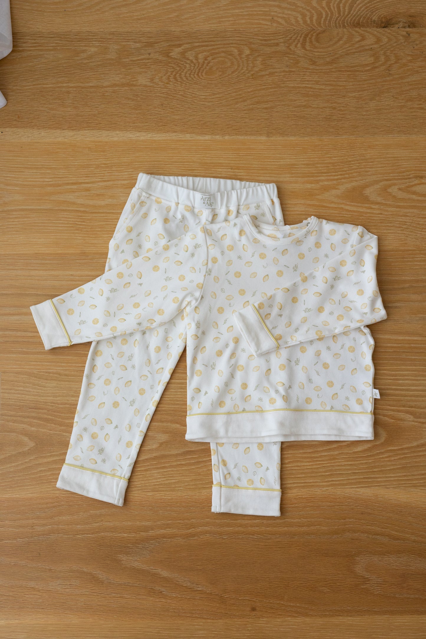 Long Sleeve Set Lemons