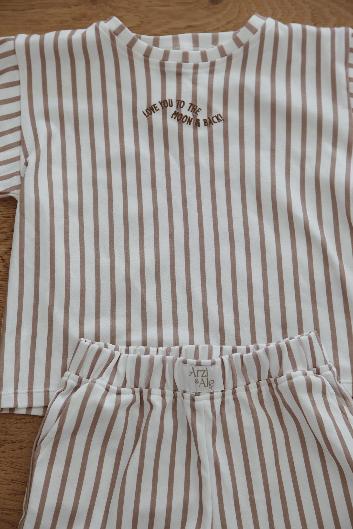 Moon & Back Short Sleeve Set